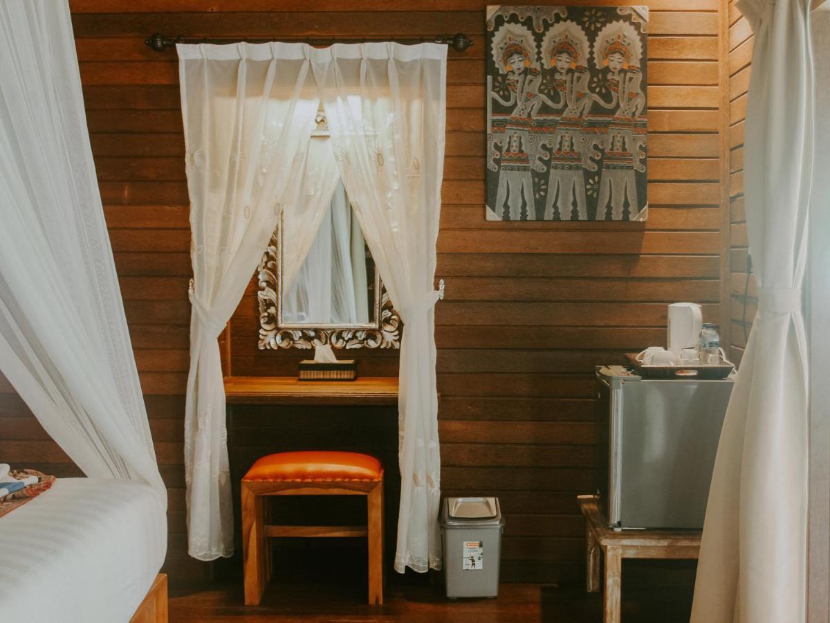 Garden Cottage Lembongan & Hostel ภายนอก รูปภาพ